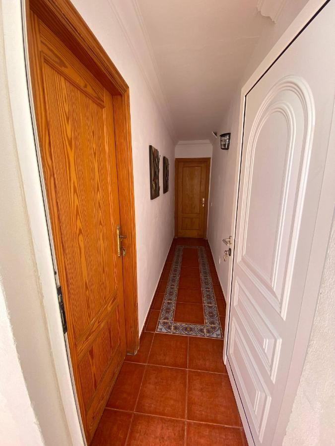 Cosy Twin Beds El Galeon Villa Santa Cruz de Tenerife Exterior foto
